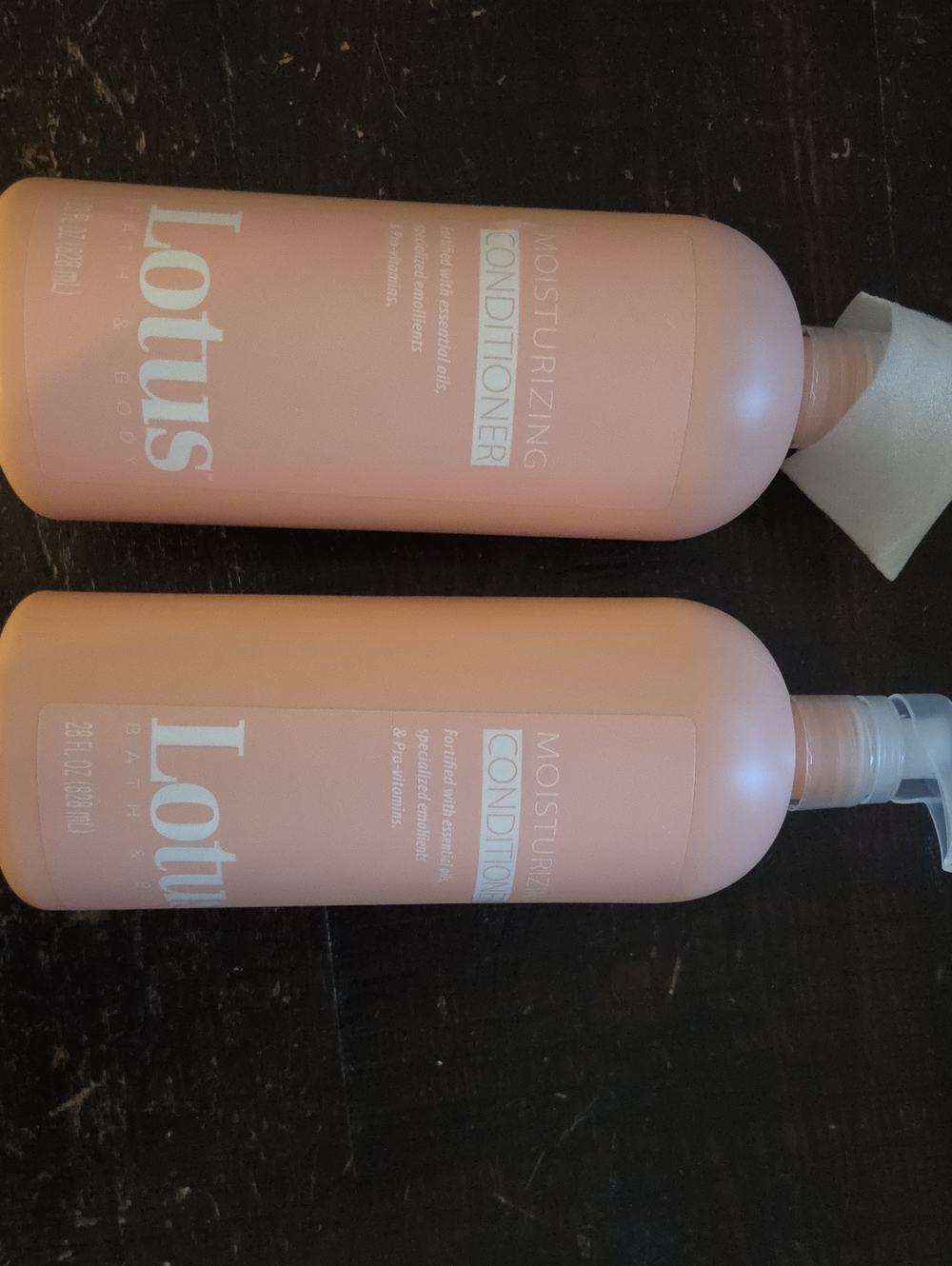 2-Lotus Moisturizing Conditioner - W/ Essential Oils And Pro Vitamins 28 Oz X 2